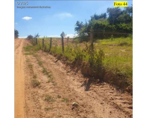 Foto de SÍTIO 4,32 alqueires / 10,457888 hectares - Potirendaba-SP (11,1111% da parte ideal)