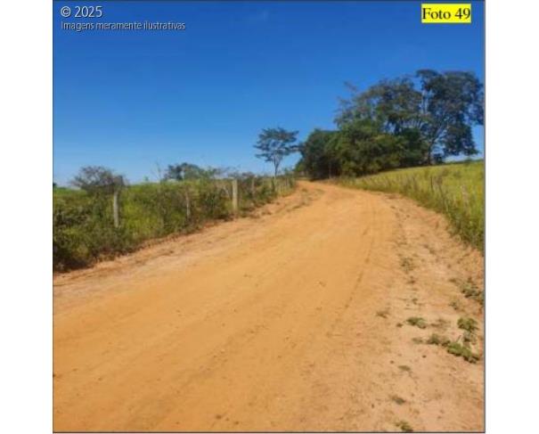 Foto de SÍTIO 4,32 alqueires / 10,457888 hectares - Potirendaba-SP (11,1111% da parte ideal)