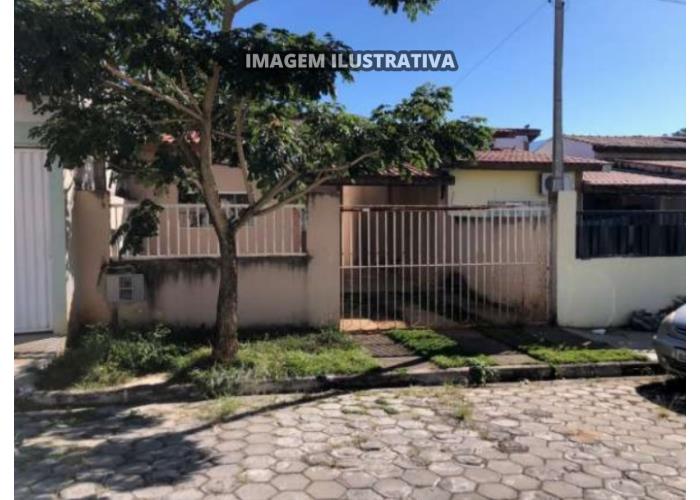 2 Lote c/ benfeitorias - 157,71m² á.t – Cruzeiro/SP